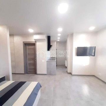 Академіка Павлова вул., 158