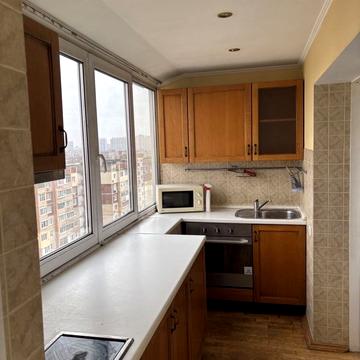 Райдужна вул., 29