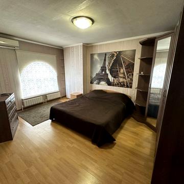 Окружна вул., 8