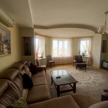 Микільсько-Слобідська вул., 2-Б