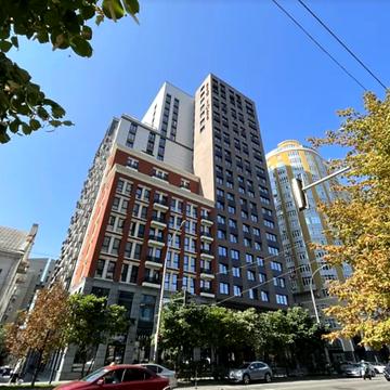 Антоновича вул. (Горького), 74