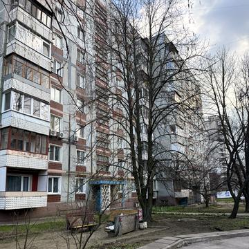 Весніна вул., 1-Б