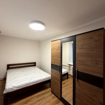 Незалежності просп., 40