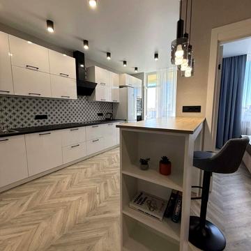 Ясинуватський пров., 10