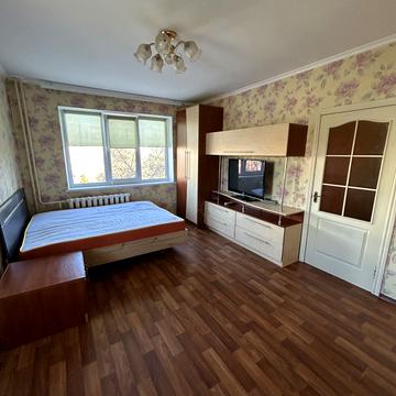 Оріхуватська вул., 12