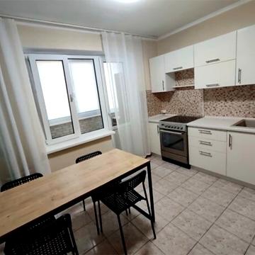 Миколи Закревського вул., 13