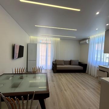 Андрія Бачинського вул., (Будинок)