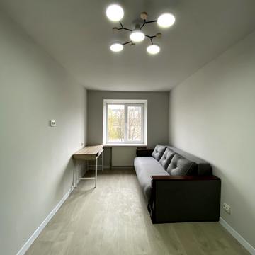 Чорновола вул., 136