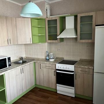 Григорія Ващенка вул., 3