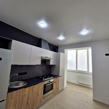 Мечникова вул., 112, 114