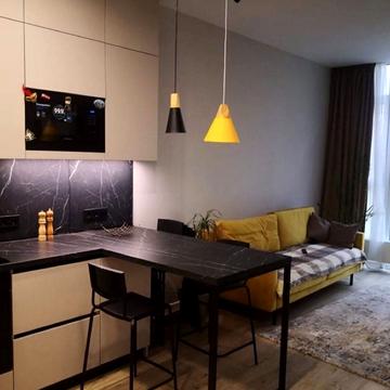 Кудрявська вул., 45