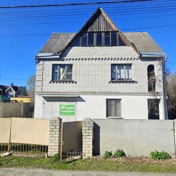 Озерна вул., 15