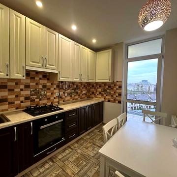 Володимира Янева вул., 21