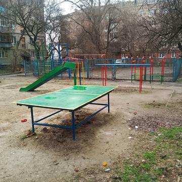 Брюллова вул., 12