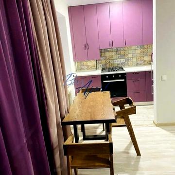 Остапа Вишні вул., 3