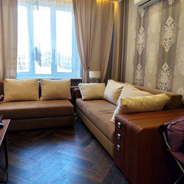 Повітряних Сил просп. (Повітрофлотський), 42