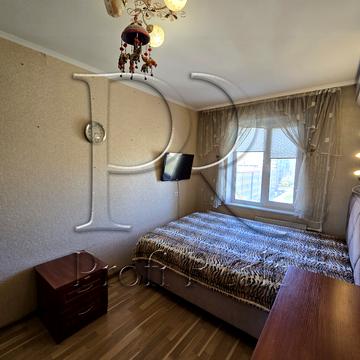 Йорданська вул. (Лайоша Гавро), 24