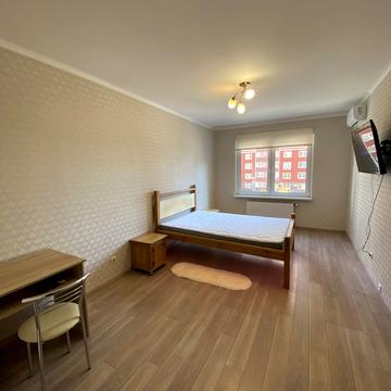 Софії Русової вул., 3