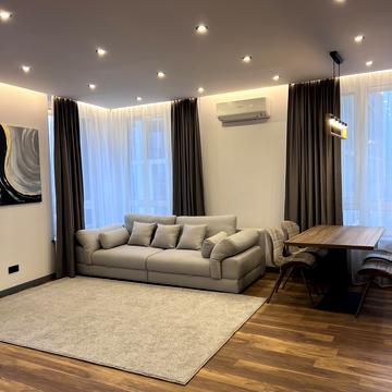 Зарічна вул., 2 к1