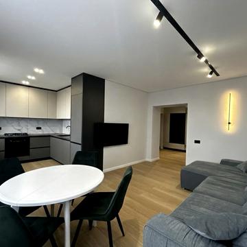 Володимира Івасюка вул., 10а