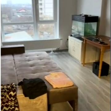 Михайла Грушевського вул., 30в