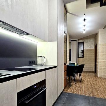 Новгородська вул.