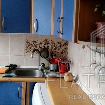 Голосіївський просп. (40-річчя Жовтня), 114