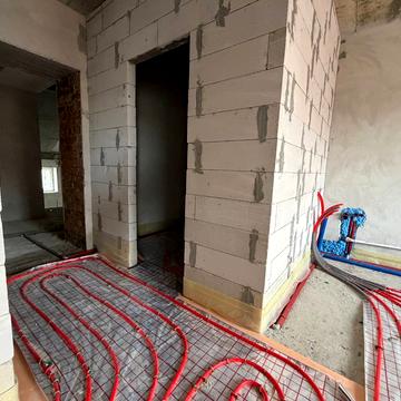 Гетьмана Петра Дорошенка вул., 28б