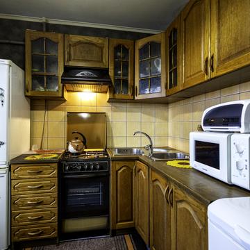 Андрія Малишка вул., 21