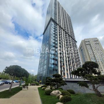 Академіка Заболотного вул., 1-Б