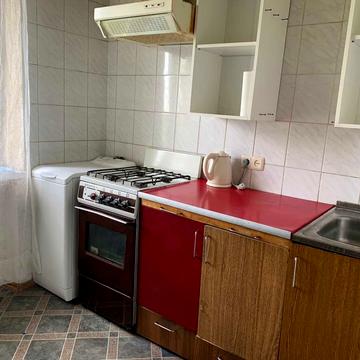 Берестейський просп. (Перемоги), 128/2