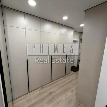 Європейського Союзу просп. (Правди), 43