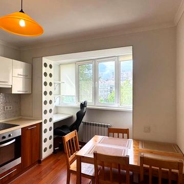 Голосіївський просп. (40-річчя Жовтня), 19