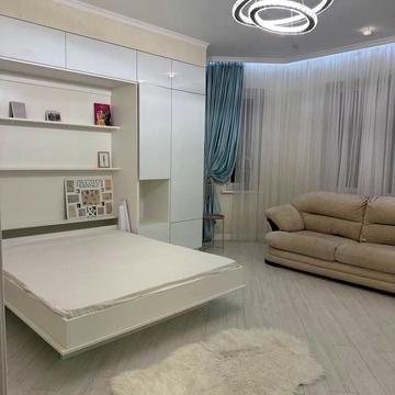 Міланська вул., 22