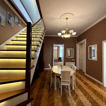 Костя Левицького вул. (), 20