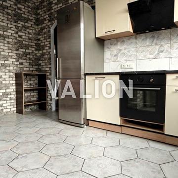 Наталії Кобринської вул., 12