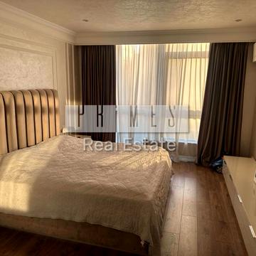 Предславинська вул., 40