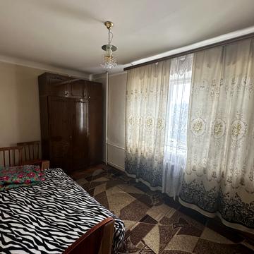 Леха Качинського вул. (Черняховського), 16