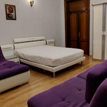 Рішельєвська вул. (Ленина улица), 12