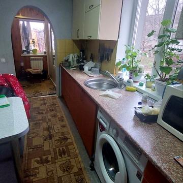 Бориса Тена вул., 25