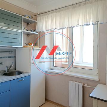 Володимира Івасюка просп. (Героїв Сталінграду), 11-Б