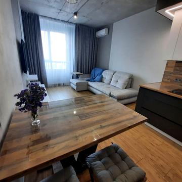 Зоряний бульв., 1м