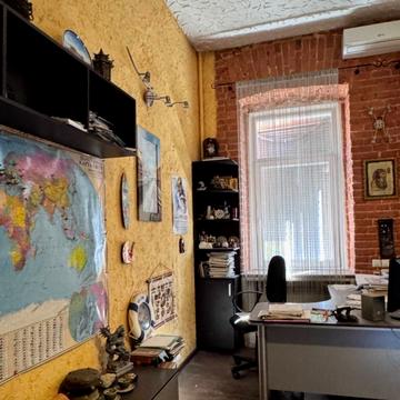 Римарська вул., 28