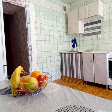 житловий масив Тополя-2 вул., 33