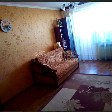 Академіка Павлова вул., 140