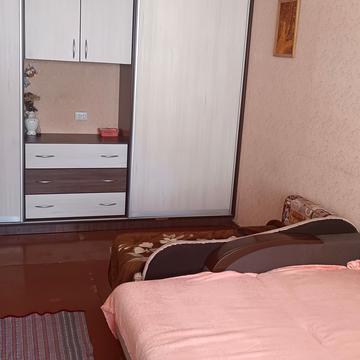 Левка Лукяненка вул. (Ватутіна), 54