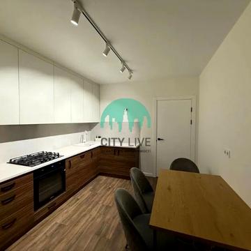 Олександра Довженка вул., 21а