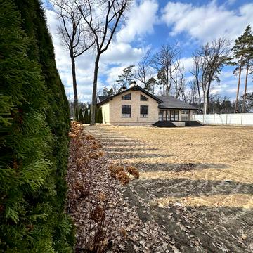 Євгена Коновальця вул.