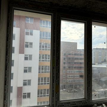 Озерна вул., (Будинок 1)