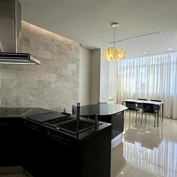 Каркашадзе пров. (Цегляний), 9